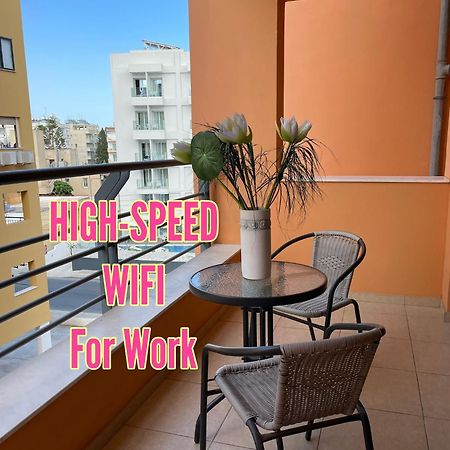 Vip Resort Apartment On Makenzie Beach ลาร์นาคา ภายนอก รูปภาพ