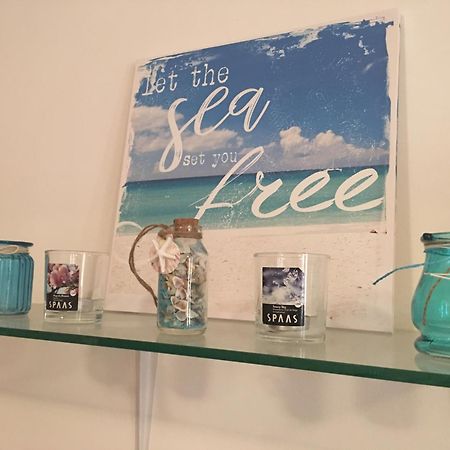 Vip Resort Apartment On Makenzie Beach ลาร์นาคา ภายนอก รูปภาพ