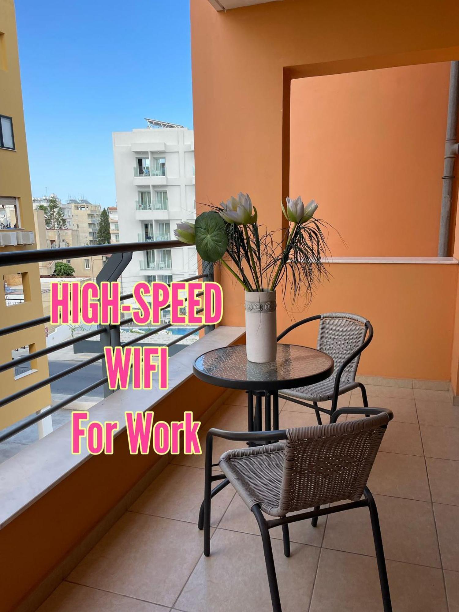Vip Resort Apartment On Makenzie Beach ลาร์นาคา ภายนอก รูปภาพ